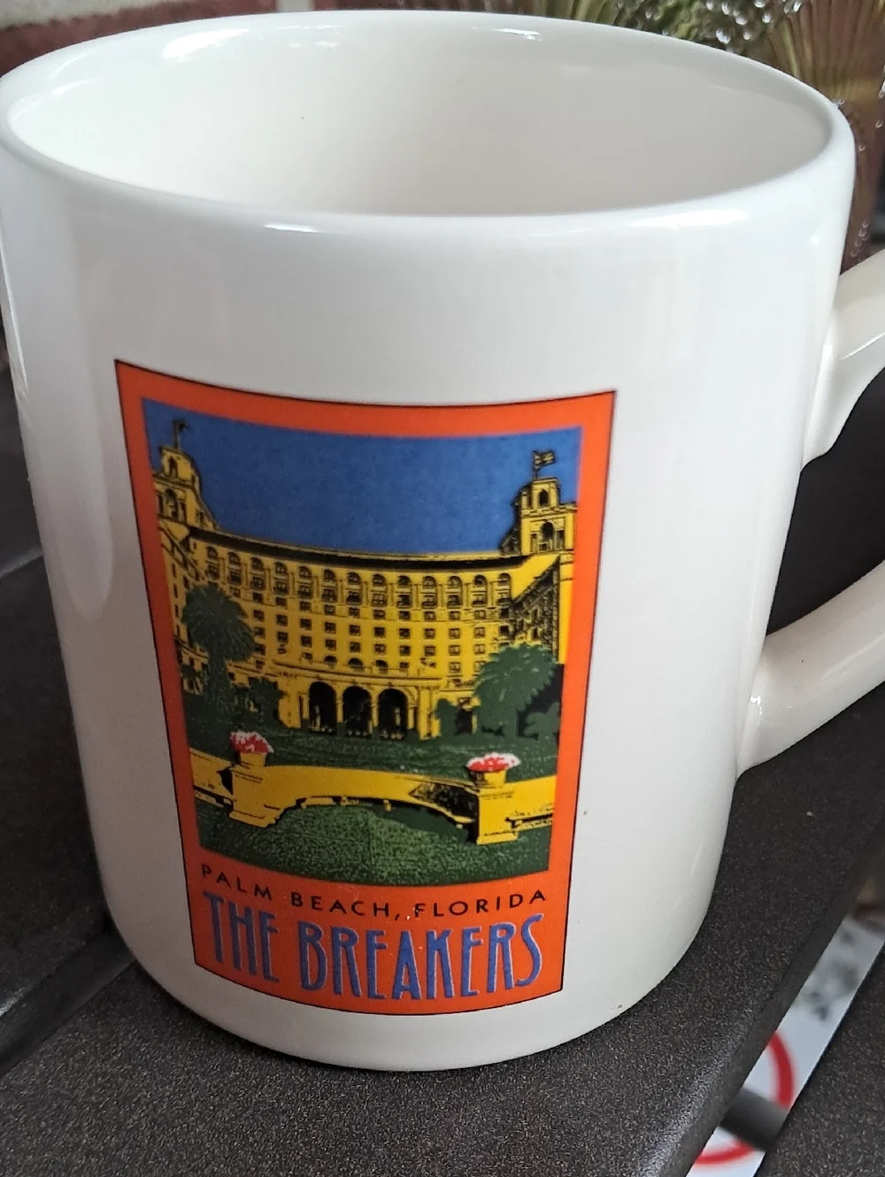 Grand American Hotel coffee mugs (4)